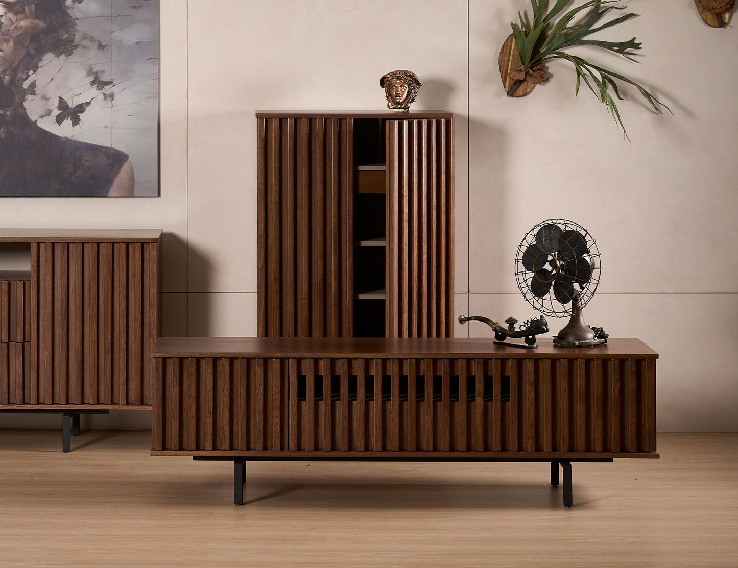 Meuble TV cannelé LOUVRE