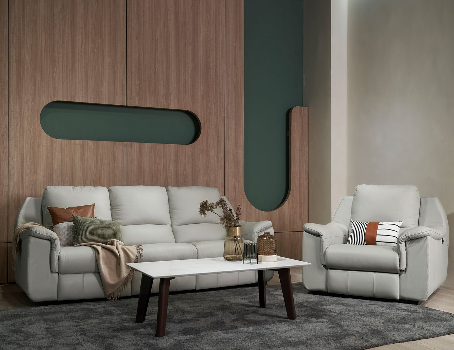 Canapé inclinable motorisé en cuir CONCERTO avec dossier haut