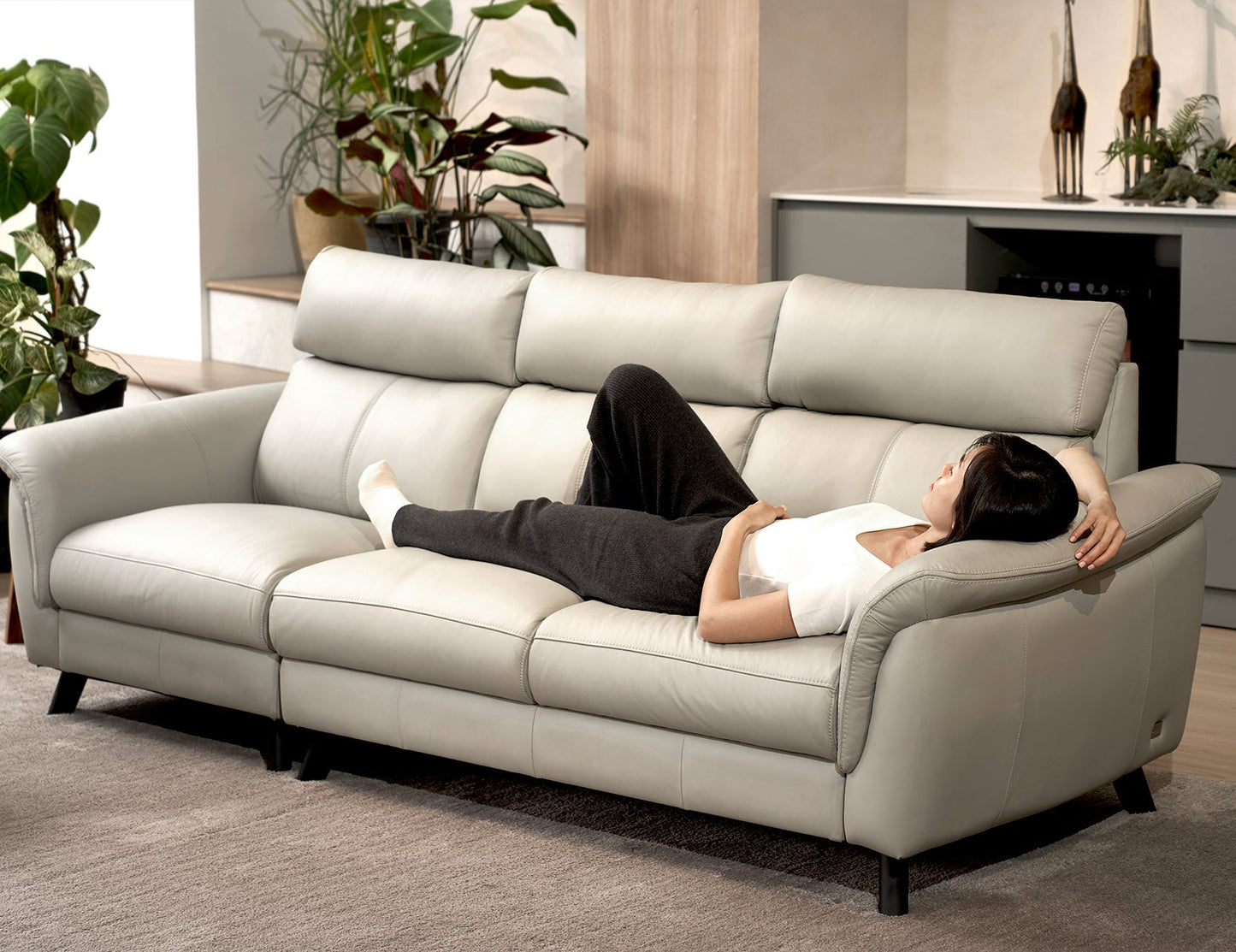 Canapé modulaire BORGES en cuir de luxe avec dossier et appui-tête en peluche