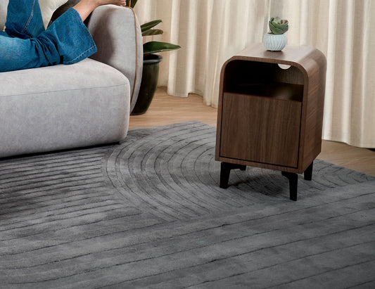 Table de chevet en noyer MOON