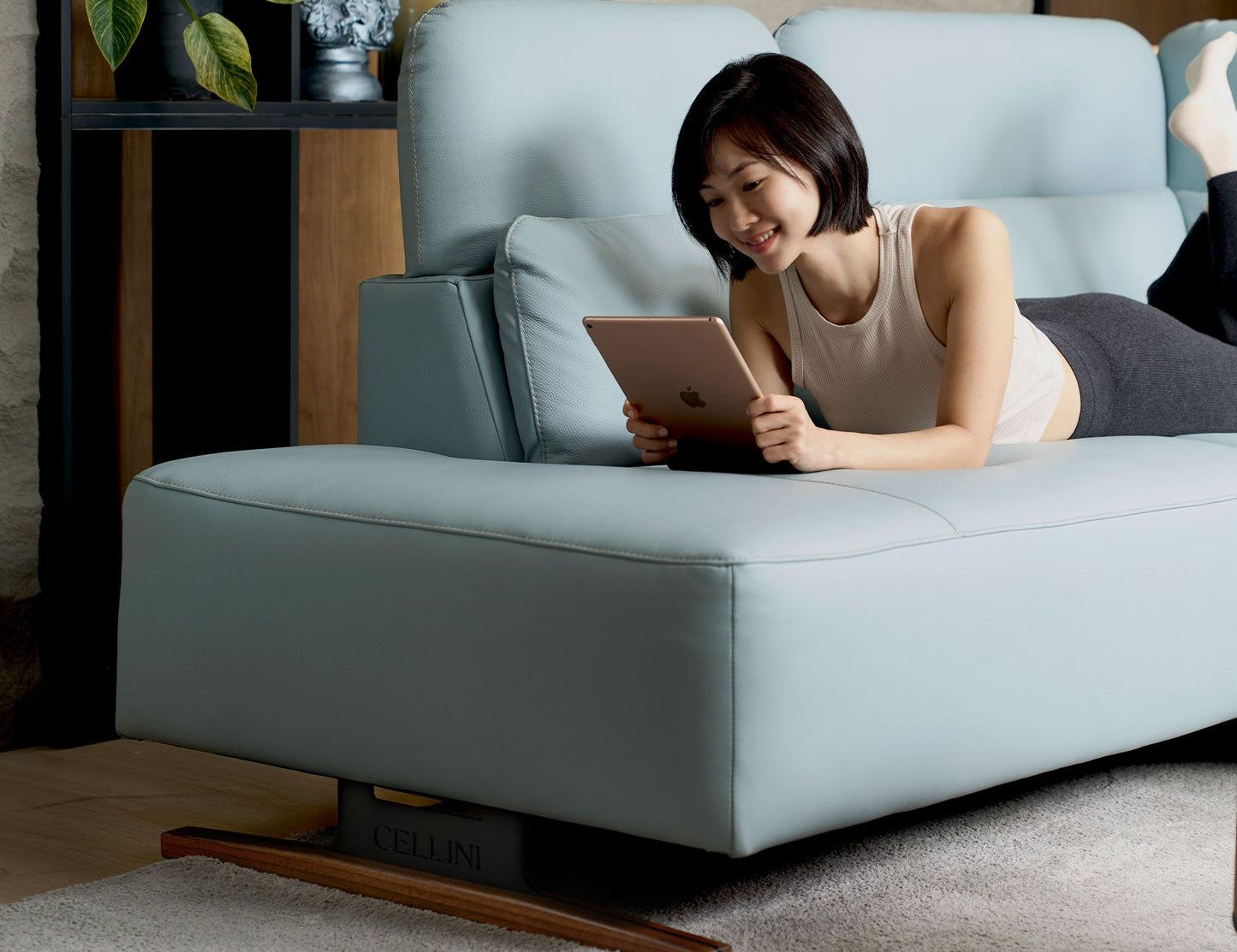 Canapé modulaire en cuir HIRO avec appui-tête réglable